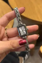 Luana Kare Kasa Çelik Kordon Kadın Kol Saati 1