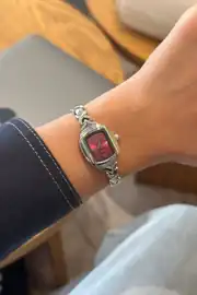 Linda Kare Kasa Çelik Kordon Kadın Kol Saati 2