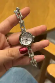 TıffanyCo Yuvarlak Kasa Çelik Kordon Kadın Kol Saati 2
